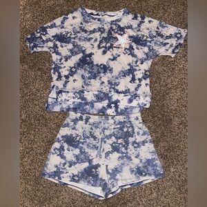 Girls large lounge set - blue tie dye with a star on the top pocket.
